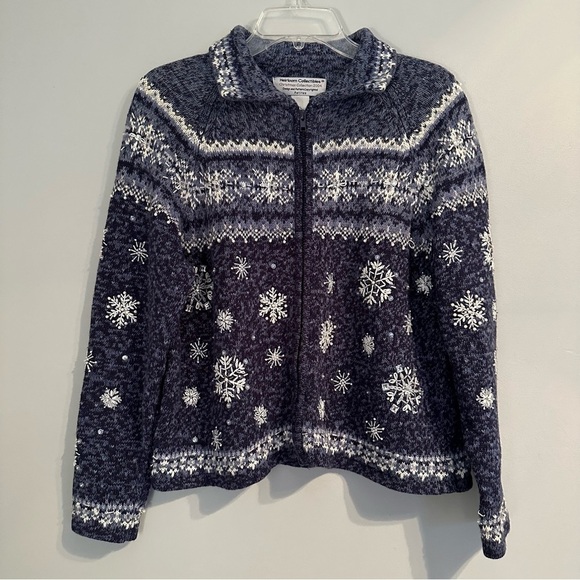 Heirloom Collectibles Sweaters - Heirloom Collectibles Christmas Collection 2004 Snowflake Winter Pearl Sweater